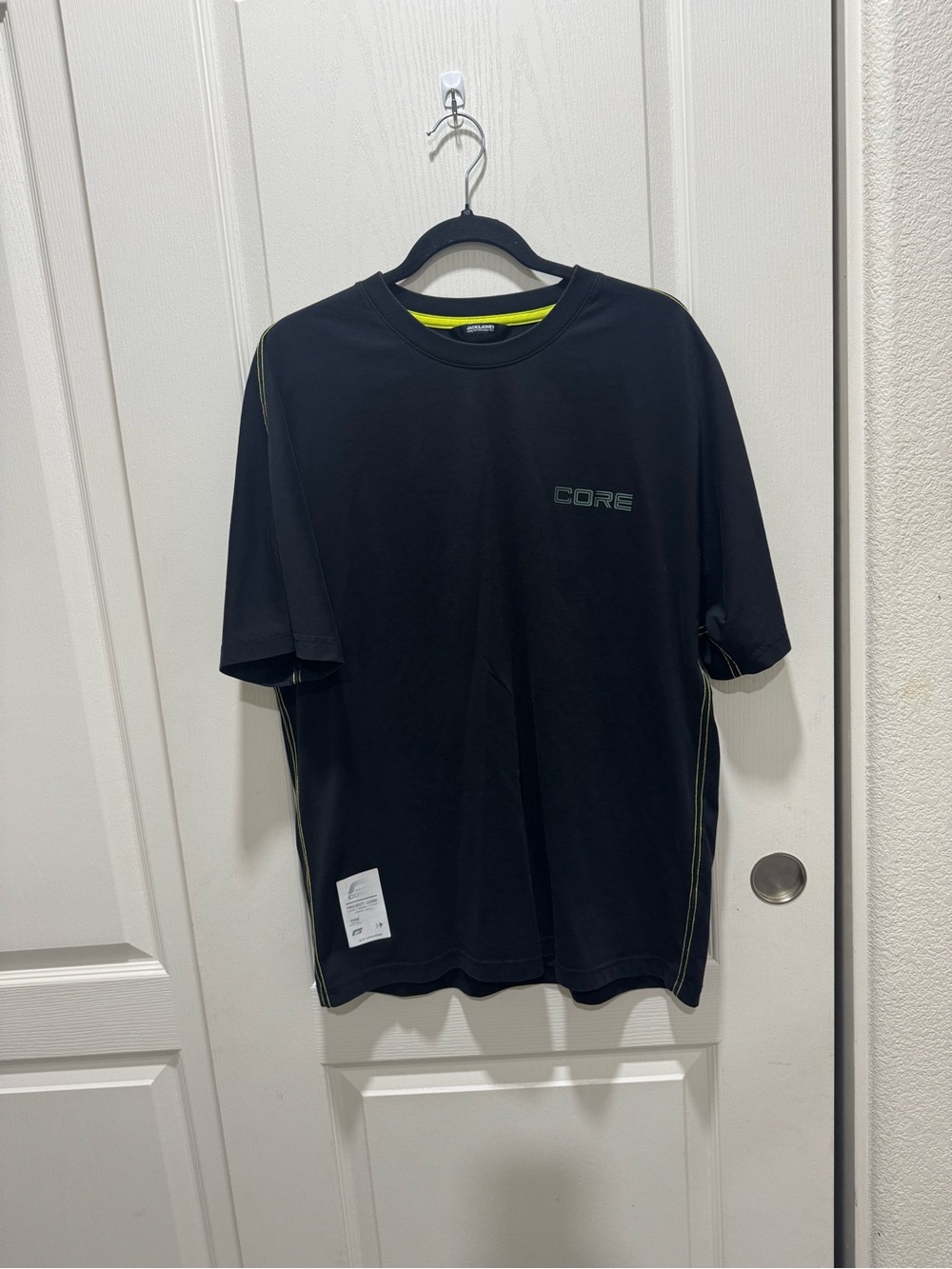 Jack & Jones Core Performance Wear Men’s M Graphic T-Shirt